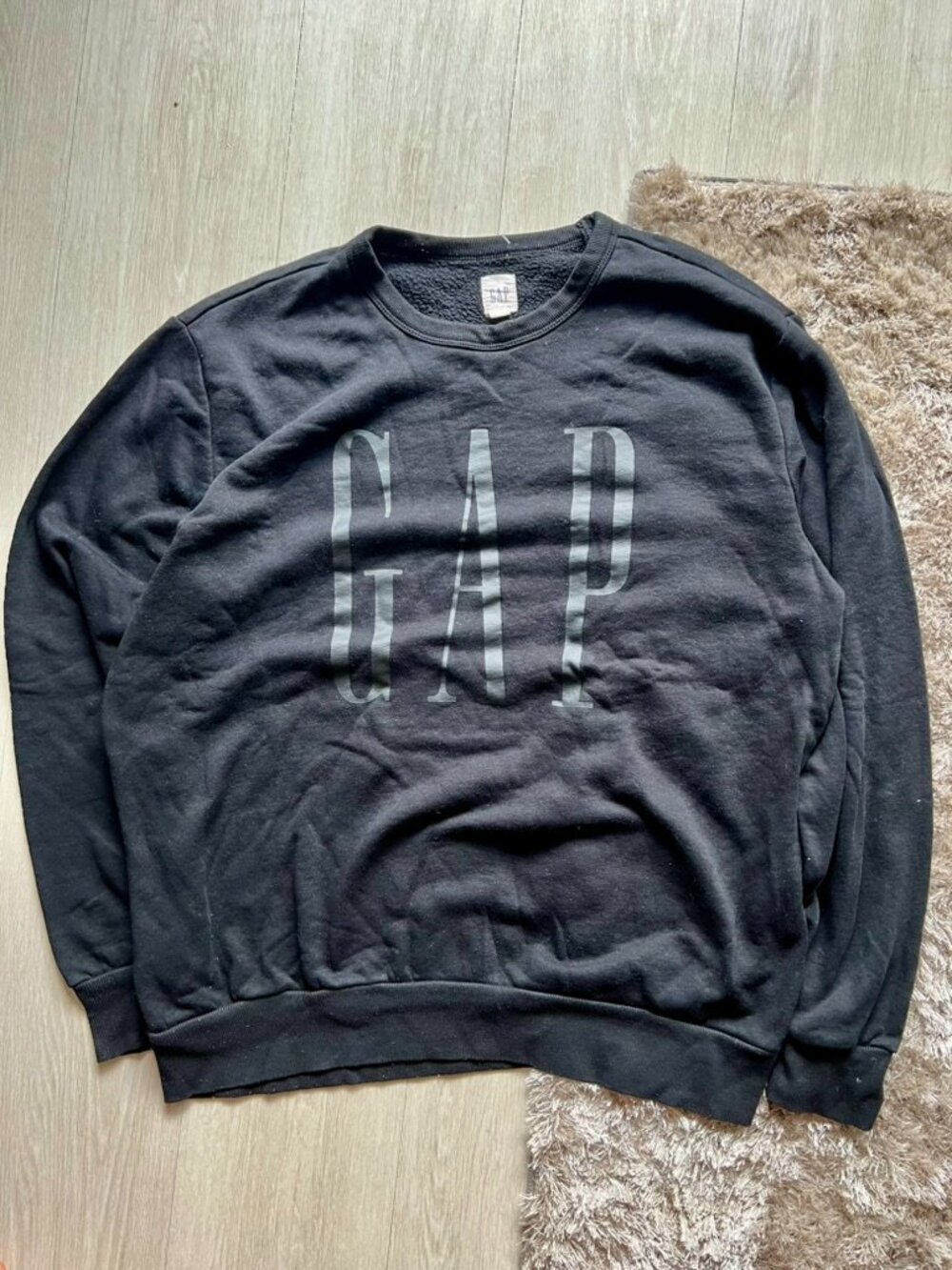 GAP Fleece Crewneck Sweater Men’s Large Pullover Big Logo Black